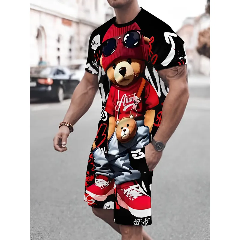 Street Fashion Men 2025 - تتميز مجموعة الملابس الرجالية الجديدة لصيف